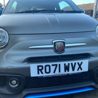 ABARTH F595C ENGINE SIZE 1.4 Litres FUEL PETROL BODY 3 DOOR CONVERTIBLE TRANSMISSION MANUAL SEATS 4 COLOUR GREY REG DATE 29/10/2021 8400 Miles RO71 WVX