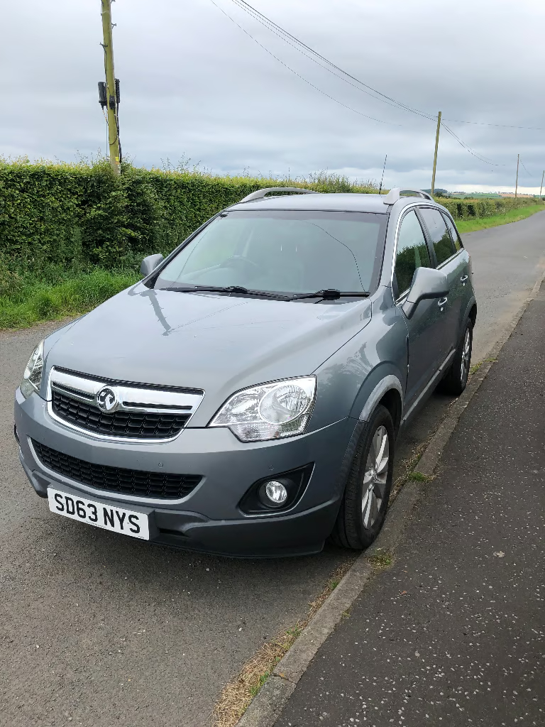 VAUXHALL ANTARA DIAMOND CDTI S/S 4X4 Engine Size 2.2 Litres Fuel DIESEL Body 5 DOOR HATCHBACK Transmission MANUAL Seats 5 Colour GREY Reg Date 27/09/2013 Mileage: 67000 Reg SD63 NYS