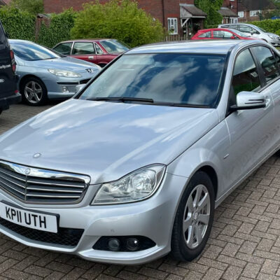 MERCEDES-BENZ C180 SE BLUEEFFICIENCY AUTO Engine Size 1.8 Litres Fuel PETROL Body 4 DOOR SALOON Transmission AUTOMATIC Seats 5 Colour SILVER Reg Date 27/06/2011 Mileage: 51000 Reg KP11UTH