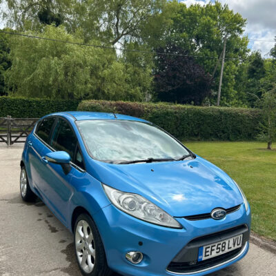 FORD FIESTA TITANIUM 90 TDCI Engine Size 1.6 Litres Fuel DIESEL Body 5 DOOR HATCHBACK Transmission MANUAL Seats 5 Colour BLUE Reg Date 13/02/2009 Mileage: 102000 Reg EF58LVU