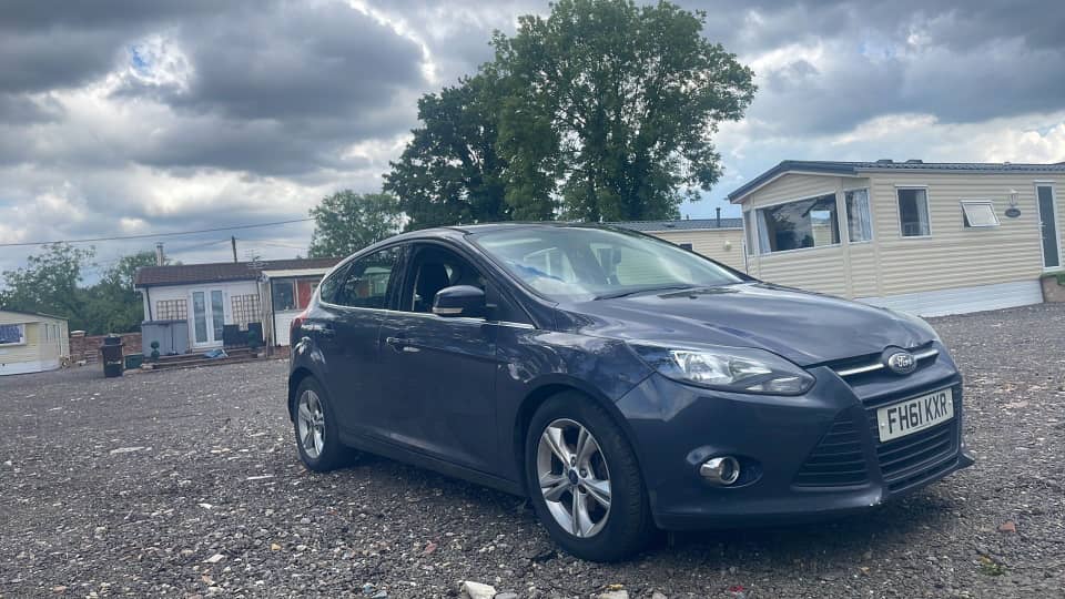 FORD FOCUS ZETEC TDCI Engine Size 1.6 Litres Fuel DIESEL Body 5 DOOR HATCHBACK Transmission MANUAL Seats 5 Colour GREY Reg Date 20/02/2012 Mileage: 152161 Reg FH61KXR